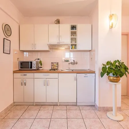 Jadric Apartment *